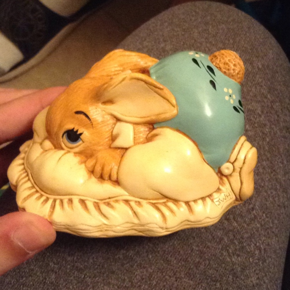 ‼️VINTAGE‼️ Pendelfin "Dodger" figurine